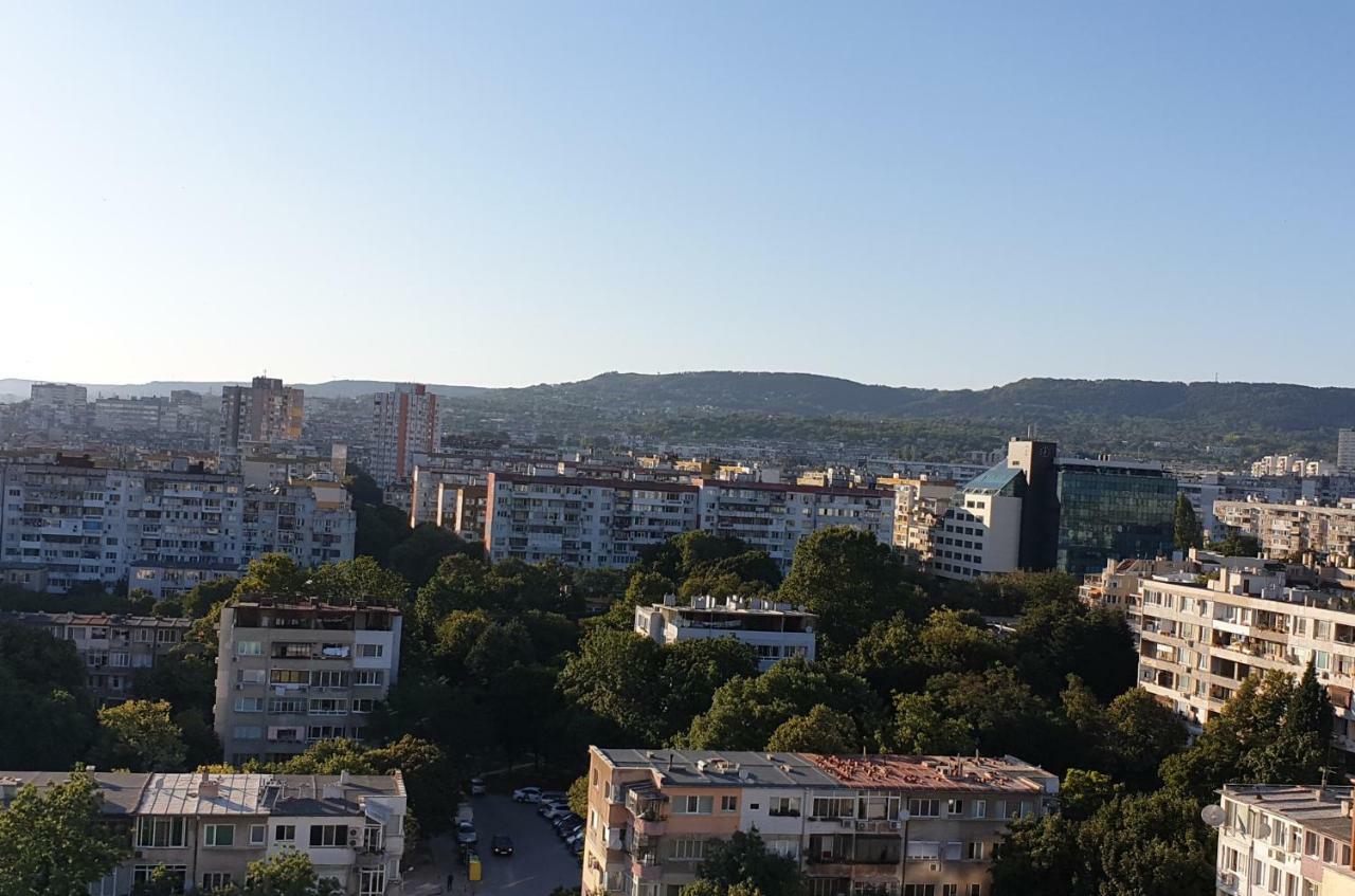Студио Тони Βάρνα Εξωτερικό φωτογραφία